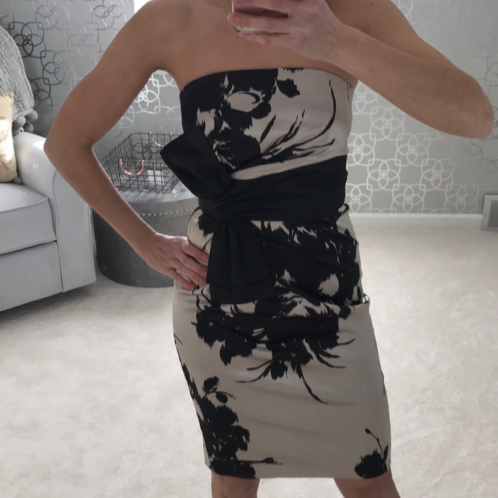 White House Black Market Strapless Dress